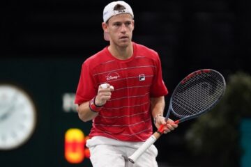 “Peque” Schwartzman ganó y avanzó en el Masters 1000 de París